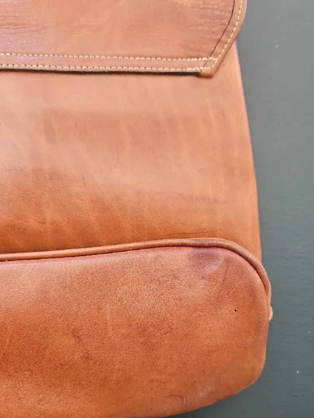 MATT & NAT Women's Bag.Patina,Few Makeup Marks Inside. Leather